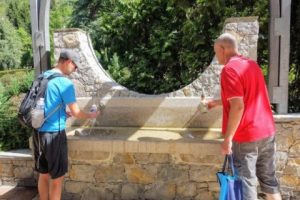 Gratis helend water tanken in Brides-les-Bains