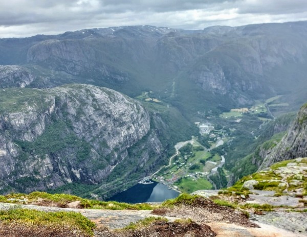 Uitzicht over de Lysefjord