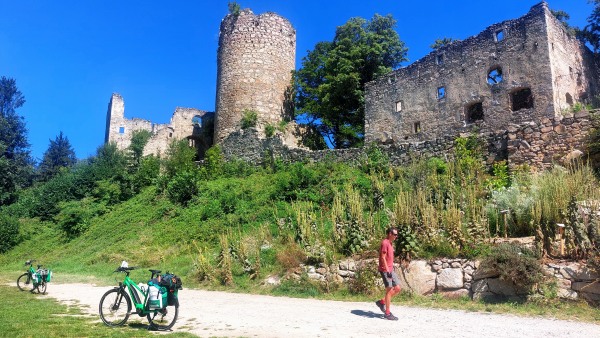 Een bezoekje met de e-bike aan de kasteelruïne Prandegg in Opper-Oostenrijk