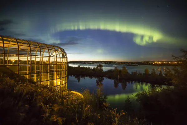 Noorderlicht bij het Arkticum in Rovaniemi