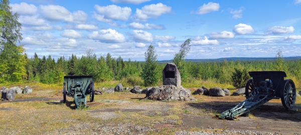 Het Ilomantsi Battle Memorial in Oost-Finland